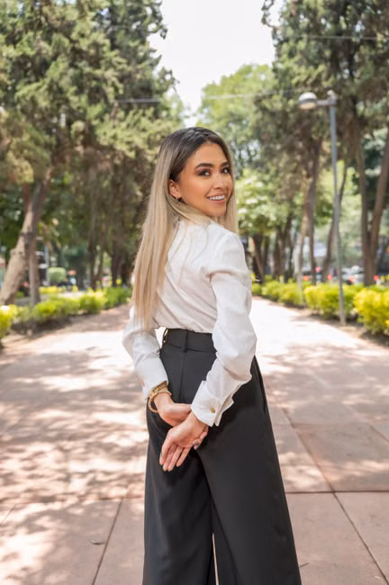 Blusa Canelada Bege Manga Longa